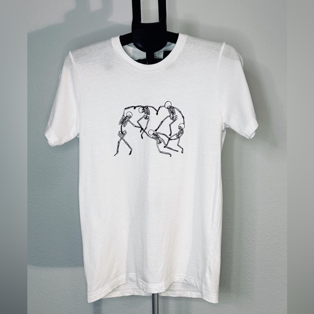 Coyote West Skeleton Heart Graphic T Shirt White Medium Gothic Western Tee